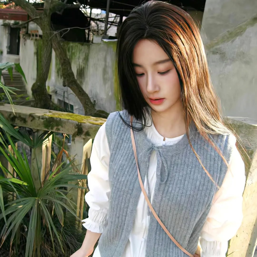 不装了,我比英雄还强